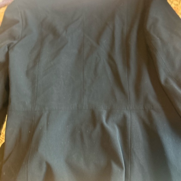 Blazer - Picture 5 of 5